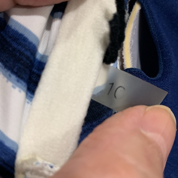 Swim top - Picture 7 of 8